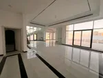 فيلا للايجار 8 غرف ماستر : Image 2