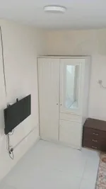 For rent a monthly furnished studio inside a villa in Ajman, Al Nuaimia 2, close to Kuwait Street, including bills : Image 3