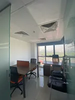 المشهورة : Image 1