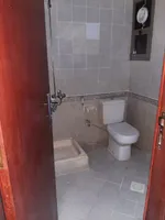 شقه  استديو للايجار السنوي مطبخ شبه منفصل في النعيمه مكان مميز قريب من مخرجي دبي والشارقه وكل الخدمات : Image 2