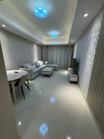 للإيجار شقة غرفة و صالة مفروشة شهري في برج في عجمان الراشدية 2 قريب من جسر غلفا شامل الفواتير : Image 2