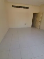 شقه استديو  منفصل حمام ومطبخ بباب مساحه مميزه العنوان الراشيديه  شارع الاتحاد في عجمان قريبه من مخرج دبي والشارقه\A separate studio apartment with a bathroom and a kitchen with a door, a distinctive area, the address is Al Rashidiya, Al Ittihad Stree : Image 1