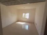 Apartment for annual rent in Ajman in Al Jurf with 2 rooms and a hall : Image 4