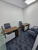 Office for rent in Dubai Deira : Image 1