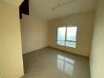 Apartment for annual rent in Al Majaz : Image 2