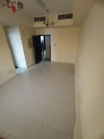 غرفة وصاله ومطبخ و2 حمام تكييف مركزي النعيمية  في عجمان قريبه من دوار السناره قريبه من مخرج  دبي والشارقه//One room, a hall, a kitchen, and two bathrooms, central air conditioning, Al Nuaimiya, Ajman, close to Al Sinara roundabout, close to the exit  : Image 2