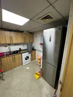 For Rent Apartment in Al Jerf 1, Ajman : Image 4