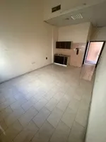 For Rent Apartment in Al Jerf 1, Ajman : Image 6