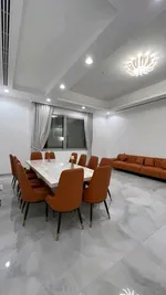 Apartment for sale on Al Khan Lake : Image 2