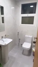 For sale, ready-to-move-in apartment : Image 5