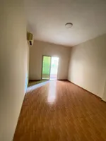 شقه غرفه وصاله  بلكونه حمام  مساحه واسعه العنوان الروضه قريب منشارع الشيخ عمار وشارع محمد بن زايد مباشر من مخرج دبي والشارقه/Apartment with one bedroom, a living room, a balcony, and a bathroom. Spacious. Address: Al Rawda, near Sheikh Ammar Street a : Image 1