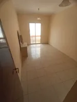 شقه غرفه  وصاله  بلكونه حمام  مساحه واسعه العنوان النعيميه قريب من  الملك فيصل وشارع الكويت علي محمد بن زايد مباشر  مخرج دبي والشارقه//Apartment with one bedroom, a living room, a balcony, and a bathroom. Spacious. Address: Al Nuaimiyah, near King Fa : Image 5