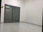 للايجار شقة بالروضة عجمان غرفه وصاله اول ساكن : Image 3