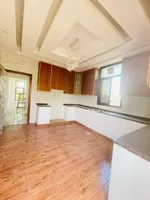 Standalone villa with excellent finishes in a vital location for sale : Image 3