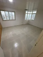 For annual rent, a spacious two-room apartment with balcony in Ajman. Address: Corniche is close to Mohammed bin Zayed, directly from the exit of Dubai and Sharjah. Two-bedroom apartment with a balcony, spacious area in Ajman. Address: Corniche, clos : Image 2