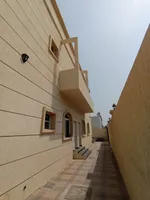 Villa for sale : Image 2