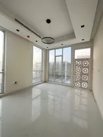 For rent a villa in the Emirate of Sharjah, Al Hoshi area, consisting of 5 master bedrooms : Image 2