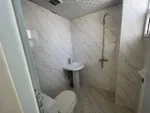 🏡 للإيجار - اول ساكن غرفة وصالة في الروضه/ عجمان 📍 موقع مميز ومنطقة حيوية///🏡 For Rent - First Resident: One Room & One Hall in Al Rawda / Ajman 📍 Prime Location & Lively Are : Image 5