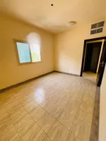 🏡 For rent - room and hall in Al Nuaimiya 2/Ajman 📍 Great location and vital area//// 🏡 For Rent - Room and Hall in Al Nuaimiya/Ajman 📍 Prime Location and Lively Area : Image 4