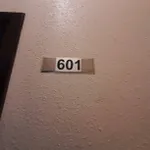 للايجار السنوي استديو مساحه واسعه سعر مميز مطبخ منفصل : Image 1