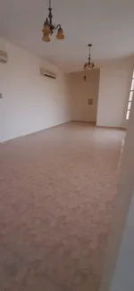 Duplex villa for annual rent : Image 2