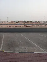 A new shop for rent on a public street is a good building equipped with all the equipment. Delivery is immediate : Image 3