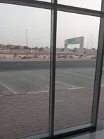 A new shop for rent on a public street is a good building equipped with all the equipment. Delivery is immediate : Image 8