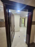 للإيجار السنوي غرفة وصالة مميزة بجوار مدرسة الحكمة موقع حيوي وقريب من كل الخدمات : Image 5