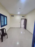 للإيجار السنوي غرفة وصالة مميزة بجوار مدرسة الحكمة موقع حيوي وقريب من كل الخدمات : Image 6