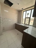 For annual rent, one-bedroom apartment with a hall : Image 4