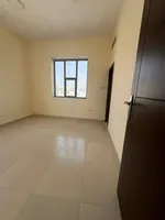 For annual rent, one-bedroom apartment with a hall : Image 2