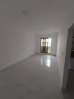 📢 للإيجار السنوي في عجمان  اول ساكن–الروضه2 🏠غرفه وصاله  قريبه من الشارقه ودبي//📢 For annual rent in Ajman, first tenant - Al Rawda 2 🏠 One bedroom and a hall, close to Sharjah and Dubai : Image 2