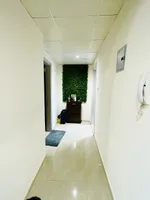 شقة للايجار الشهري مفروشة بالكامل مكونة من غرفة نوم واحدة : Image 6