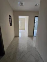 One bedroom apartment and an annual hall : Image 8