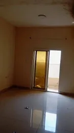 غرفه وصاله في الروضه 2 للايجار السنوي عجمان 2 حمام//A room and a hall in Al Rawda 2 for annual rent in Ajman, 2 bathrooms : Image 2