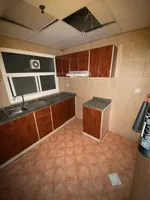 Two rooms and an annual hall : Image 5