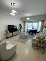 للبيع شقة غرفتين وصالة وغرفة غسيل ، وحمامين : Image 1