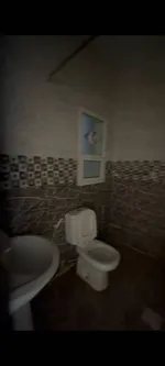 Apartment for annual rent, spacious studio in Al Muwaihat, Ajman : Image 2