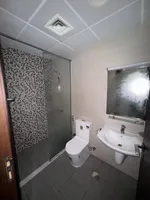 غرفه وصاله من اكبر المساحات بعجمان : Image 8