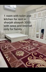 Studio room, bathroom and kitchen : Image 3