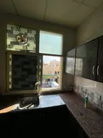 شقه غرفه وصاله مع بلكون بالنعيميه 2بجانب ماركت الحوت : Image 6