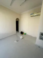 شقه غرفه وصاله مع بلكون بالنعيميه 2بجانب ماركت الحوت : Image 7