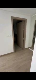 Excellent 3-room apartment for rent in Maryam Island : Image 5