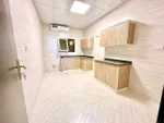 Two bedroom apartment, hall, 2 bathrooms and regular kitchen : Image 1