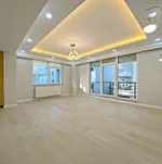 شقة فاخرة بإطلالة بحرية للبيع في جزيرة مريم بالشارقة : Image 5