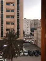 فرصة رائعة للعائلات أستوديو مميز للايجار السنوي مع مطبخ منفصل وتكييف مركزي : Image 4