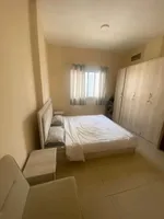 One bedroom apartment and a hall : Image 4