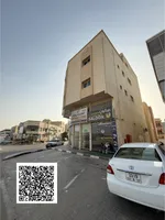 For sale, a luxury residential and commercial building in Ajman : Image 2
