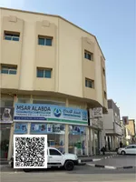 For sale, a luxury residential and commercial building in Ajman : Image 4