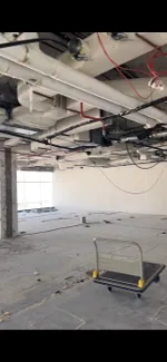 للإيجار السنوي مكتب مساحة مفتوحة 2600 قدم في دبي القرهود : Image 2